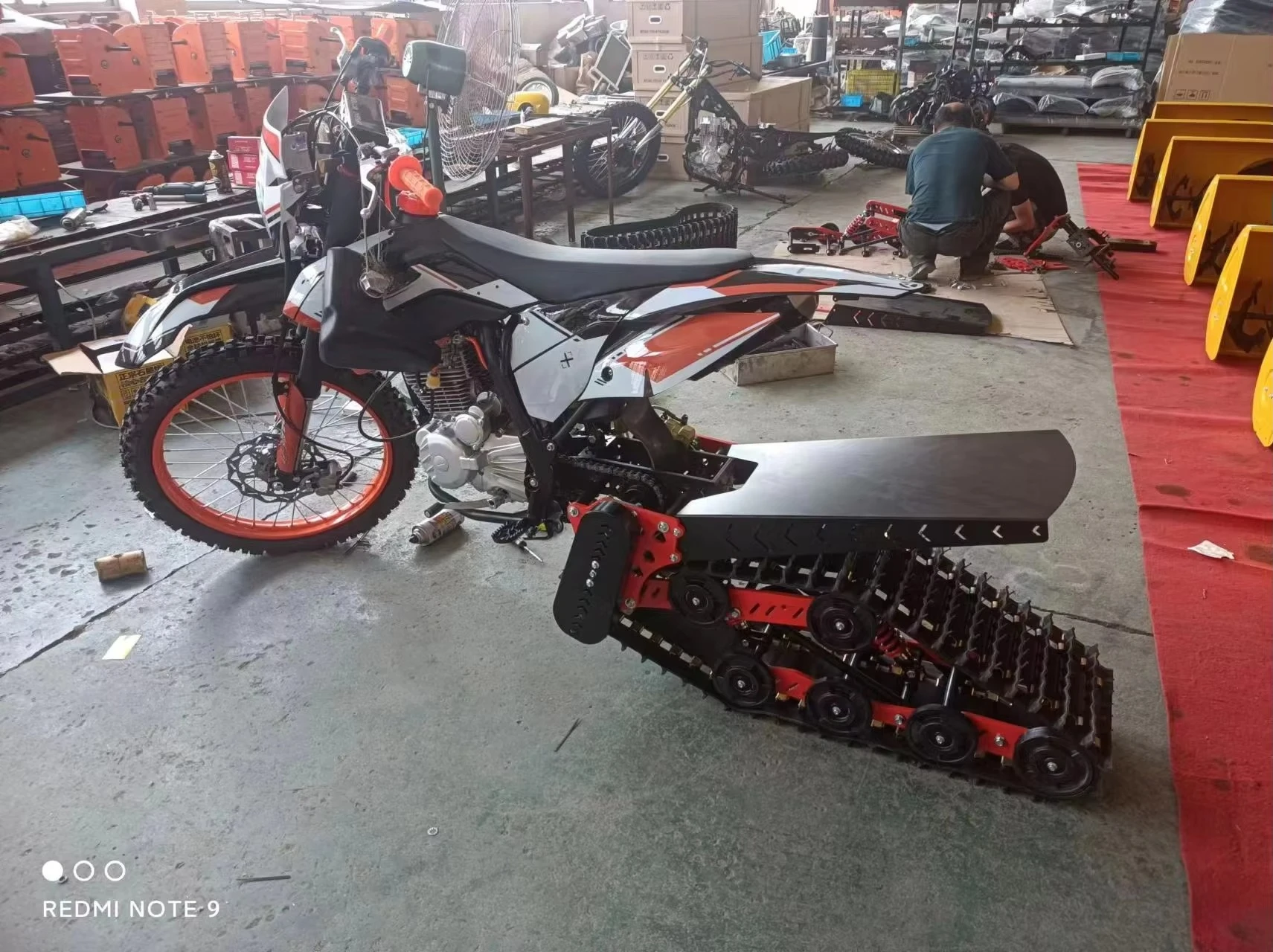 250cc دراجة نارية الثلج المسار كبير كبير الطين المسار المطاط نوع عالمي