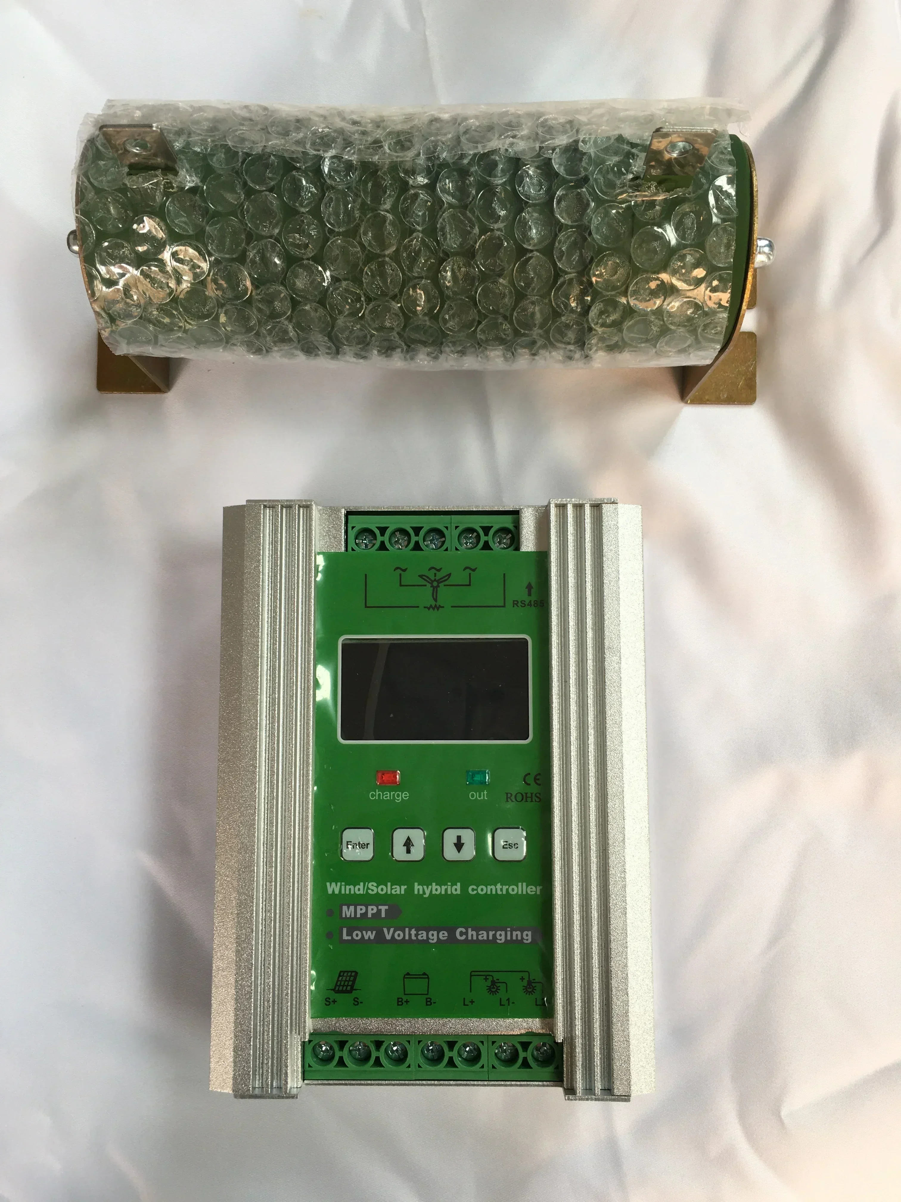 cross-bordercross-borderSUNFUTURE Perfect Mppt Wind Solar Hybrid Charge Controller 24V 500W 48V 1000W