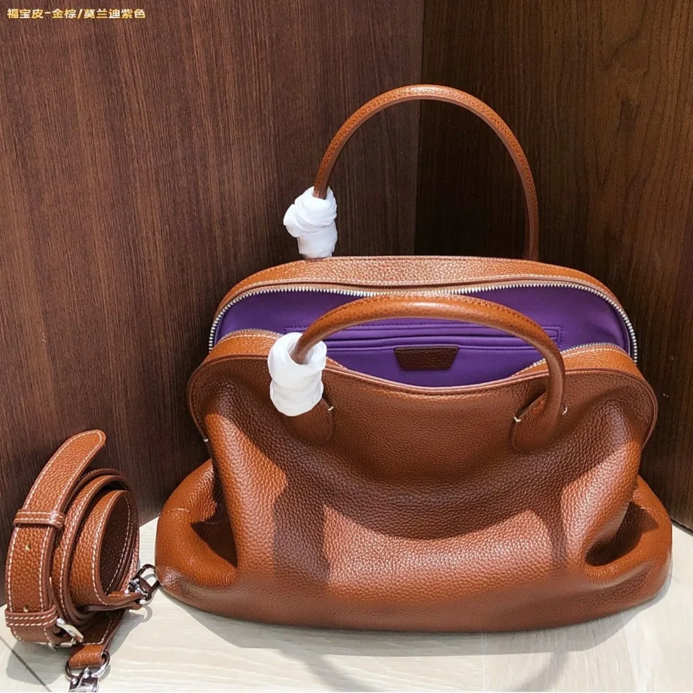Light Luxury First-layer Cowhide Bowling Texture Unique Fashion Large-capacity Women's High-end Old Money Minimalist Handbag