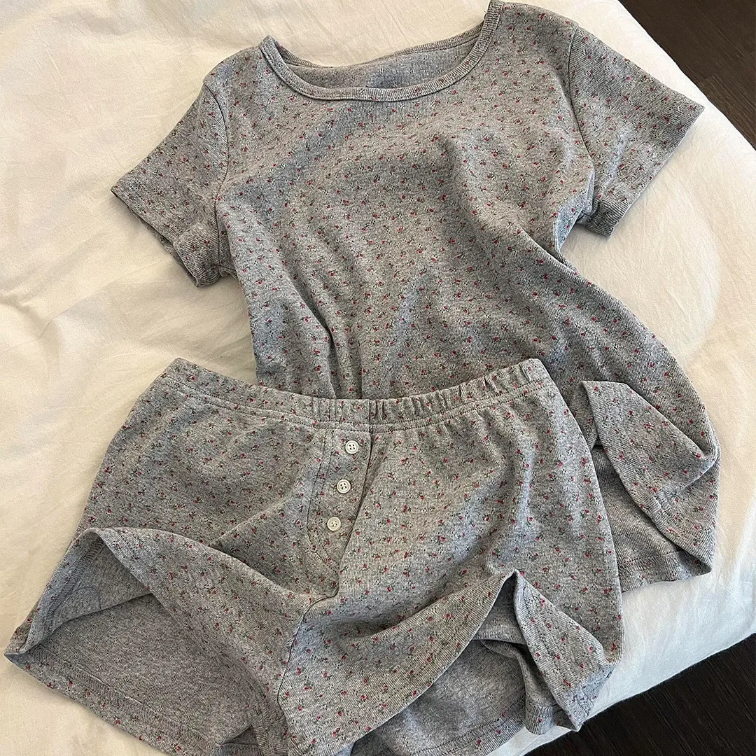 Summer Women's Sleepwear Home Suit Set with Light Floral Round Neck, Comfortable Short Sleeved Shorts, Sleepwear Home Suit Set 5