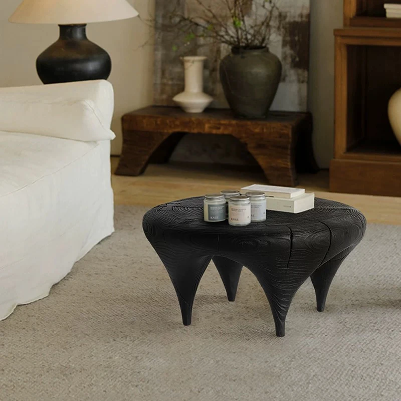 BlackTea Tray Handcrafted Round Cocktail Table Solid Oak Accent Table for Tatami Rooms Zen Meditation Side Table