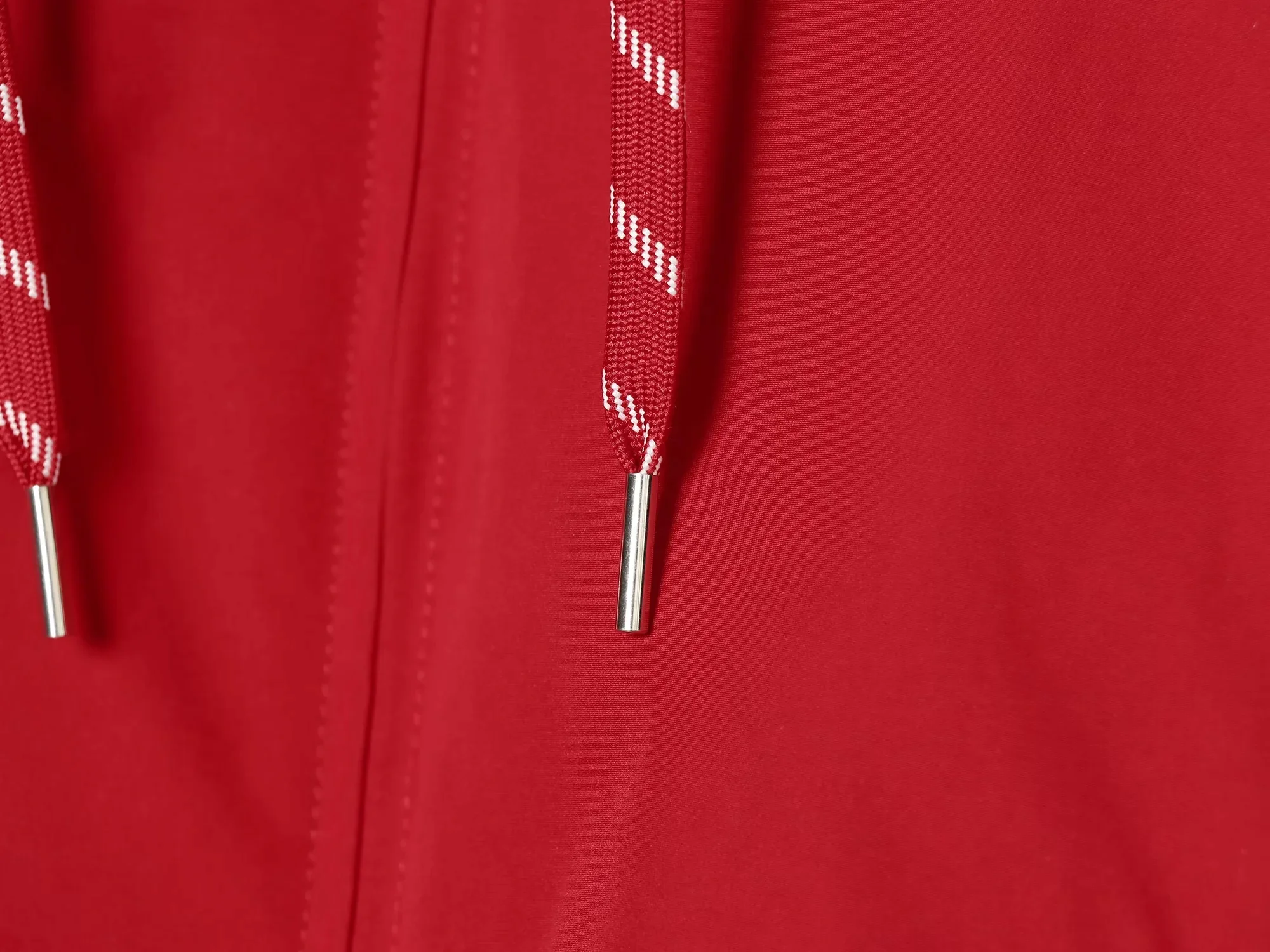 KONDALA Streetwear Lässige Schicke Rote Damenjacke mit Stehkragen, Langen Ärmeln und Kapuze, Mode 2026 Herbst-Winter-Jacke – Detail 7