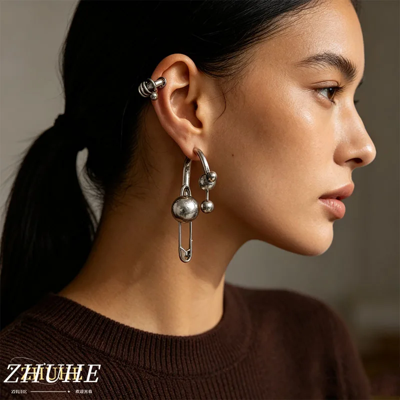 

Vintage Distressed Copper Alloy Ear Jewelry Accessories Unisex Women Men Safety Pin Ball Hoop Earcuff Set Trendy Avant-Garde Ear