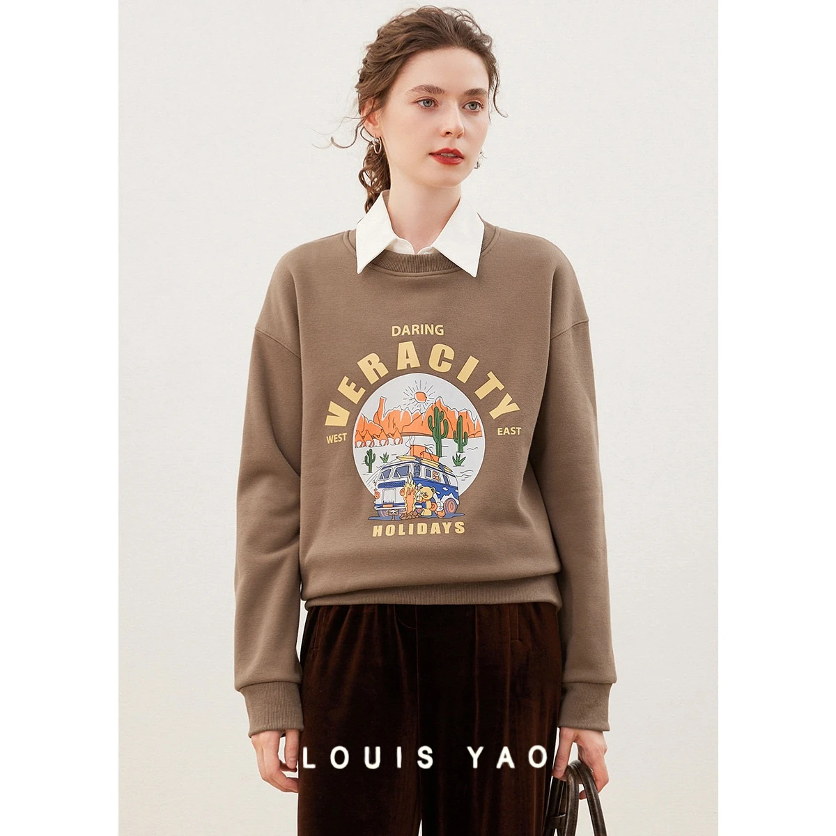  LOUIS YAO Cartoon Letter Printed Age Reducing Women's Sweatshirts 2025 Winter Round Neck Long Sleeve Micro Elastic Women Tops