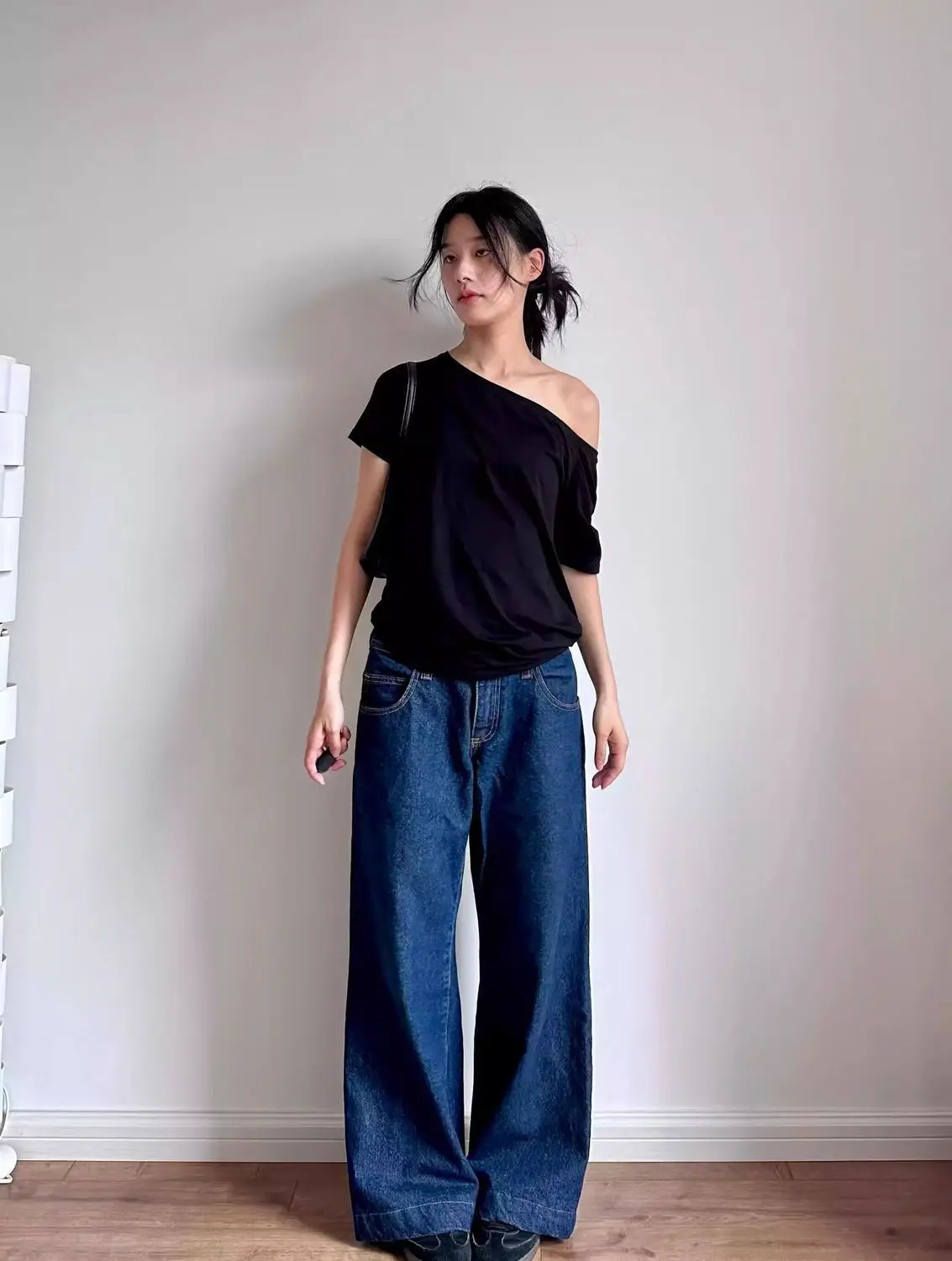 Korean Simplicity Short Sleeve Tops Summer Solid Off Shoulder Youth All-match Sexy T Shirts Fashion Lazy Style Women Clothing