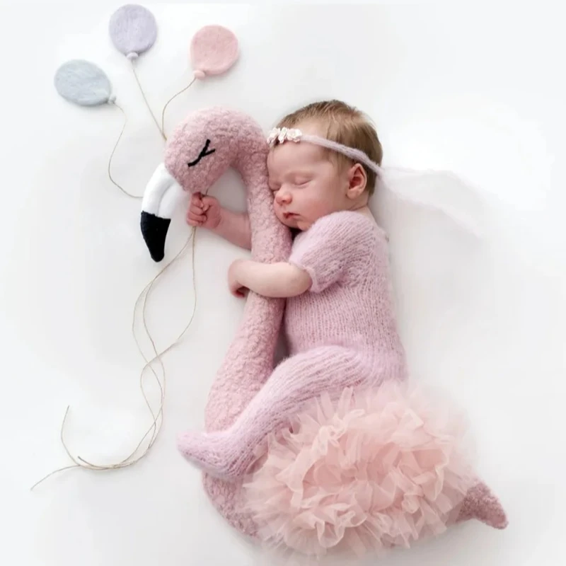 

Newborn Photography Props Soft Flamingo Modeling Pillow+Lace Fluffy Yarn Cushion 2pcs/set Baby Fotografia Photo Shooting Props