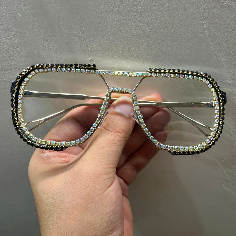 Diamanten-Sonnenbrille für Damen 2026 – Neue luxuriöse Strass-Sonnenbrille, einzigartige handgefertigte modische Einteiler-Sonnenbrille für Frauen, übergroße Brillen – Detail 8