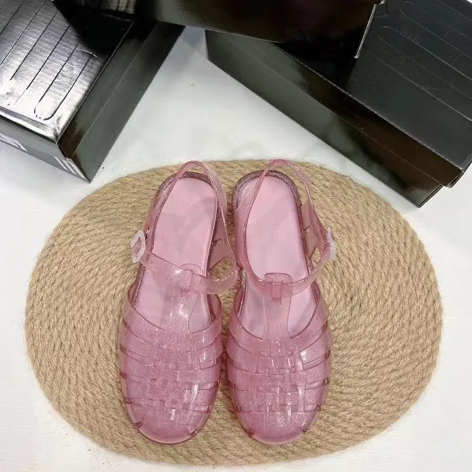 Sandalias de punta cerrada, zapato femenino transpirable, novedad de 2024, gladiador plano cómodo para mujer y niña, tela con correa trasera de PVC Beige bajo, Sol de Roma