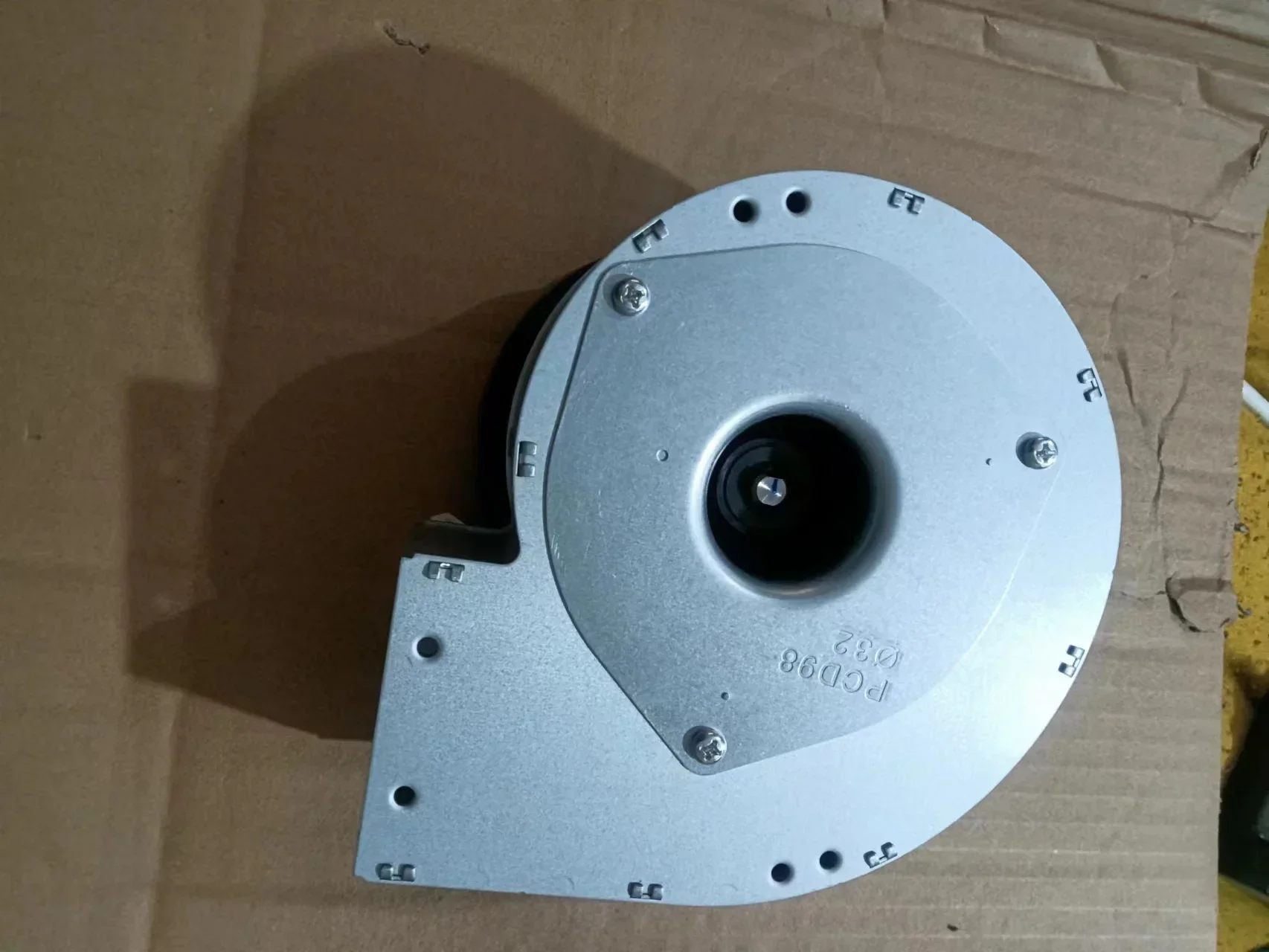 

A for Strong exhaust water heater accessories screw fan fan motor DC36V 43F704RF70 43F704SE20