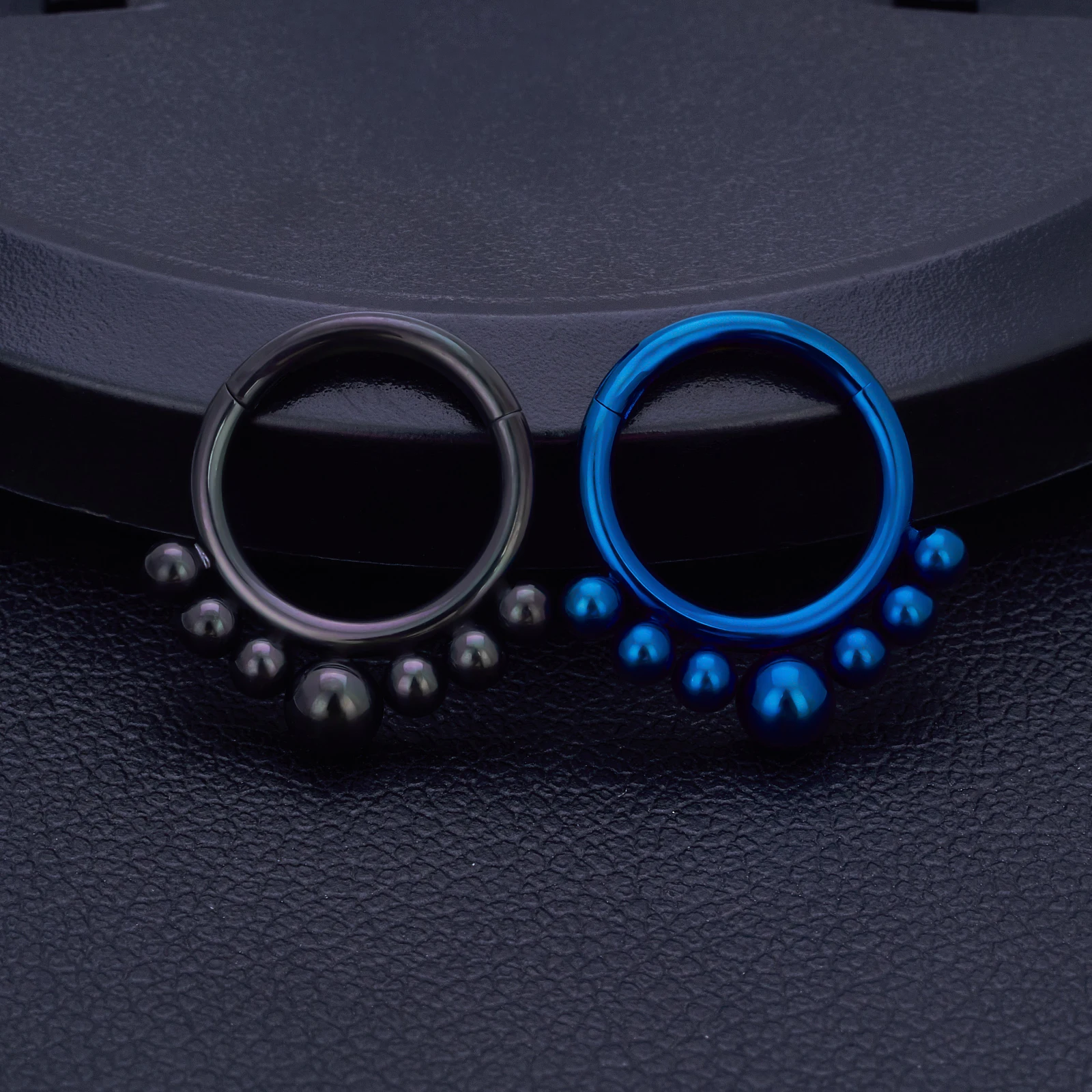 1pcs G23 Titanium Piercing indian seven dots septum sexy colorful nose ring ear rings helix cartilage Body Piercing Jewelry