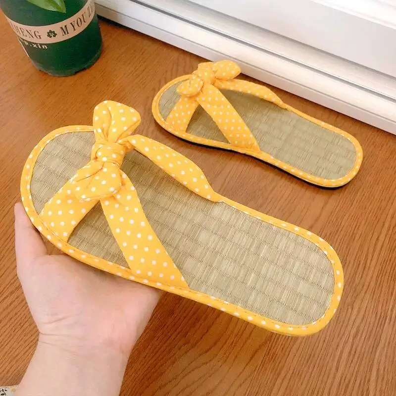 

2026 Summer Women Bamboo Woven Straw Sandals Cute Bow Flat Slippers Breathable Deodorant Slip On Shoes For Students Daily Wear