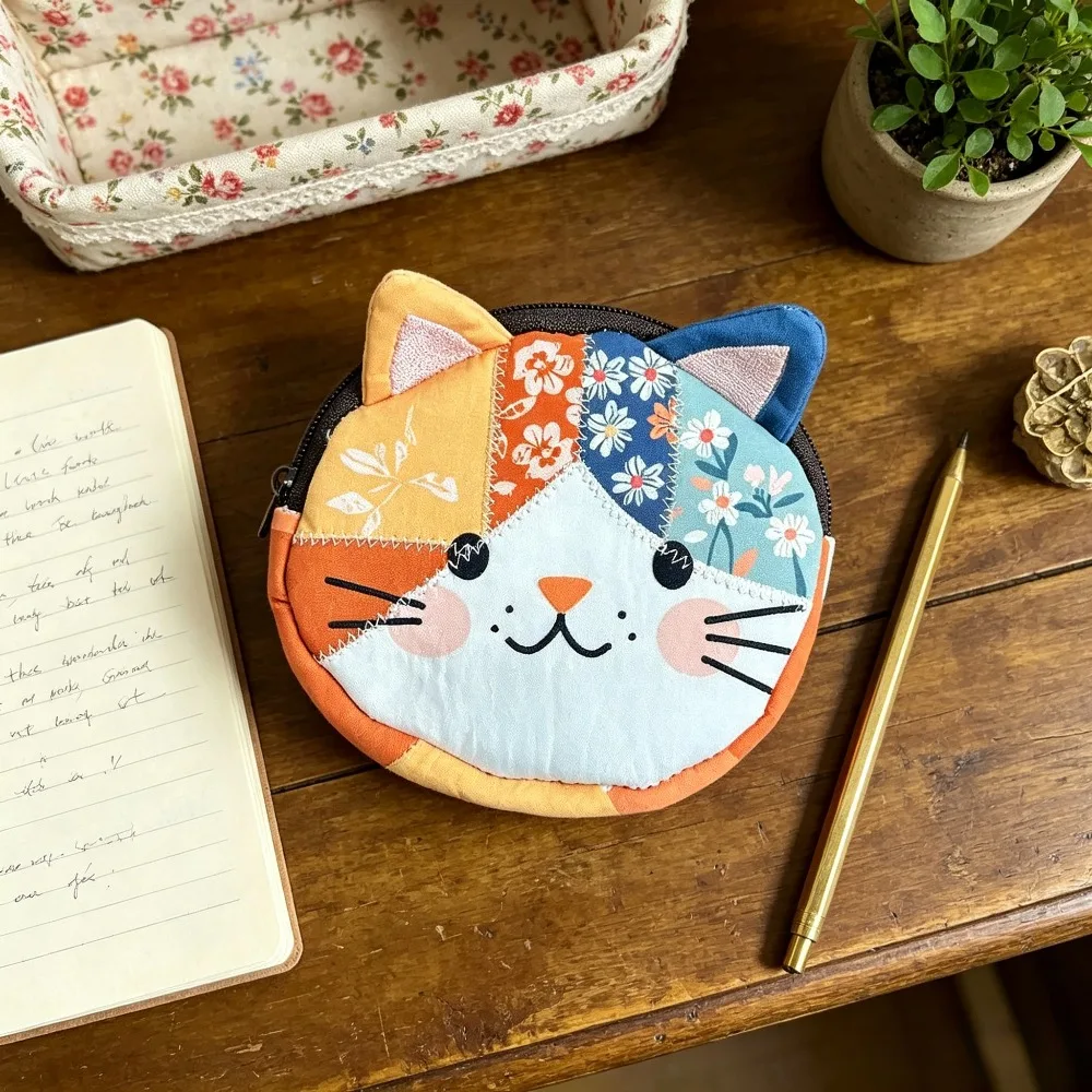 Viral Aesthetic Patchwork Cat Design Pencil Bag, Novel Portable Zipper Coin Purse Multi‑Function Stationery Storage Pouch