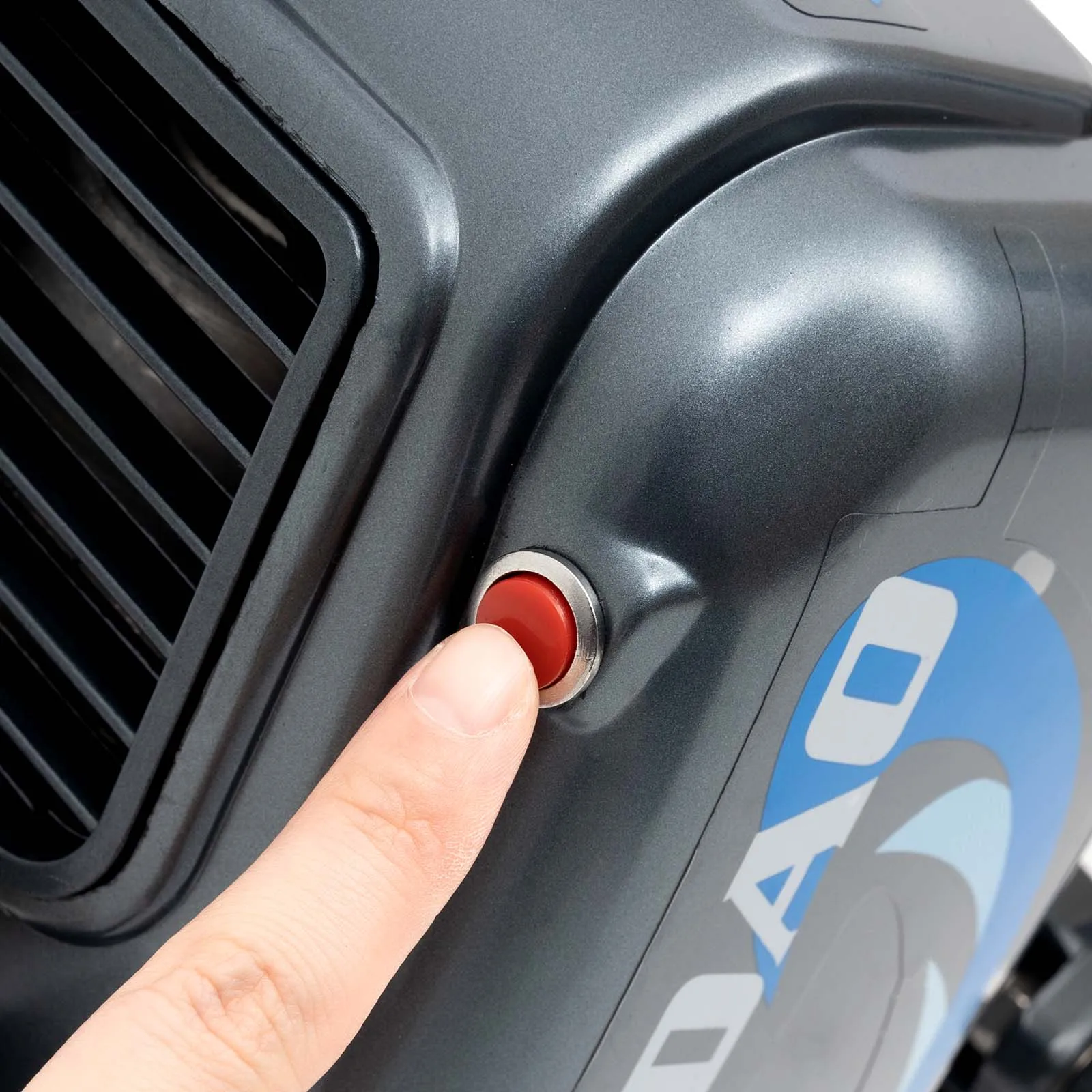 

Gasoline Outboard Motor 3.5HP, 2-Stroke Engine, 5000RPM, Lightweight Aluminum Alloy Build, Perfect for Saltwater and Freshwater