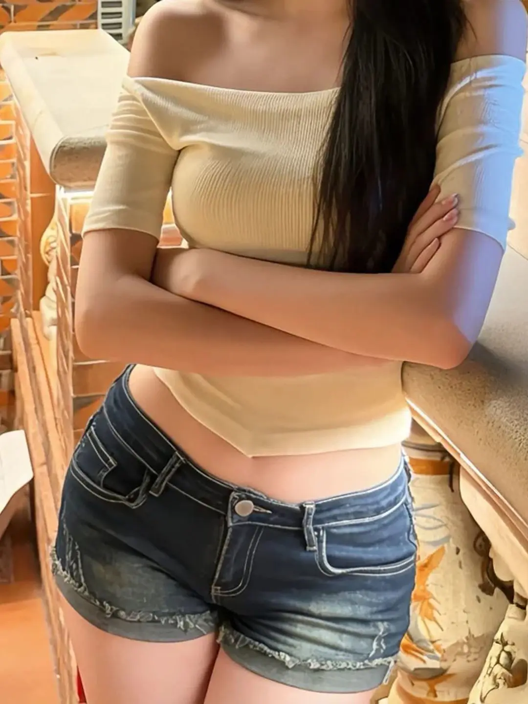 

American Style Slim Fit Low Waist Denim Shorts Women's Summer Thin Tight Super Short Pants Butt Covering Outerwear Trendy