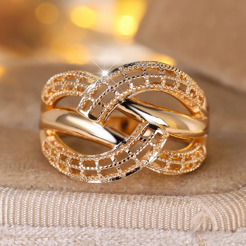 Light Luxury Style Hollow Out Interwoven Inlaid Zircon Ring, Female Niche Design, Temperament, Versatile Accessories Wholesale