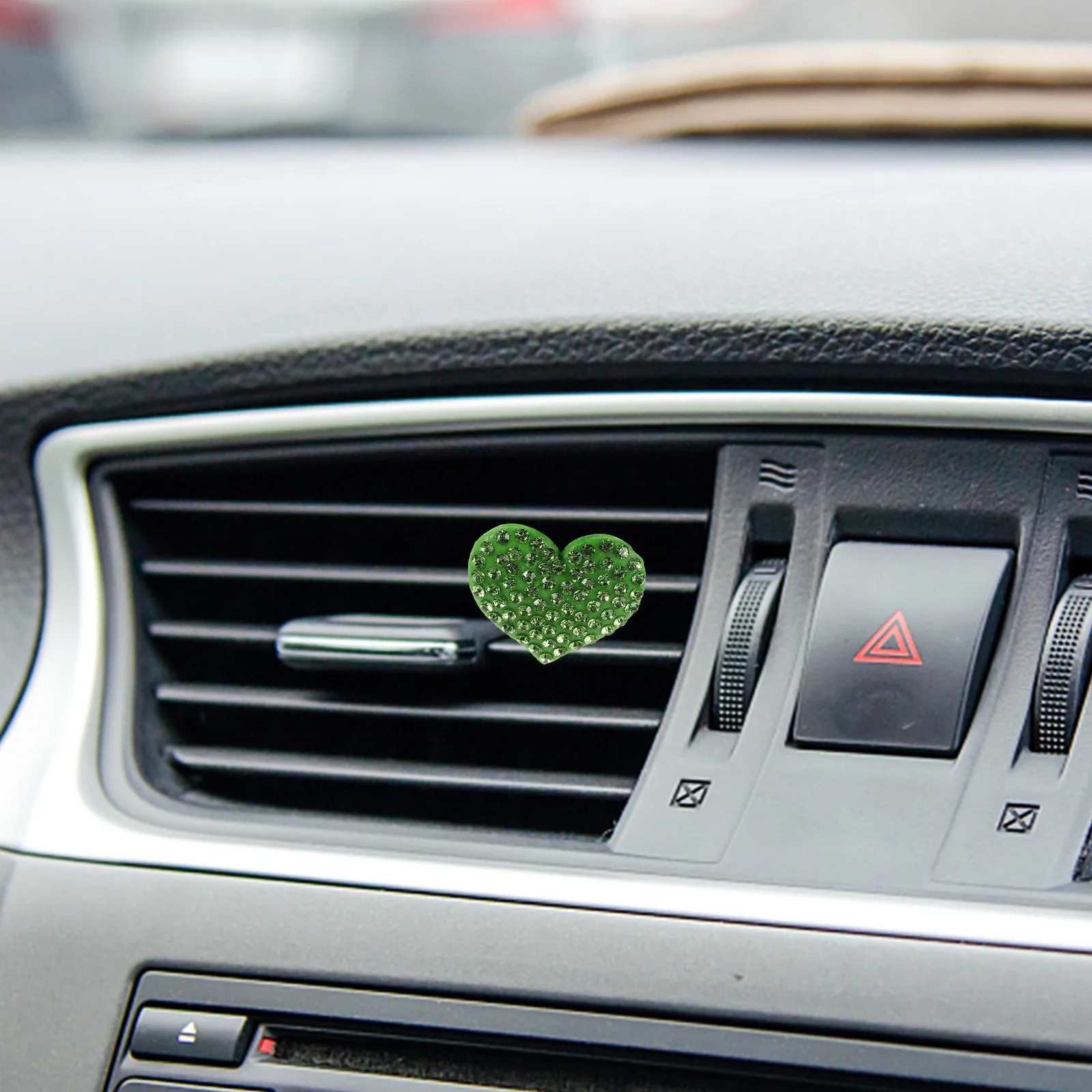 

4Pcs Heart Car Vent Clips Sparkling Crystal Car Scent Diffuser with Long-Lasting Fragrance Compact Portable Vehicle Interior
