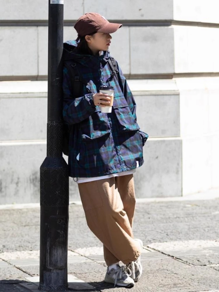 Japanese Plaid Windbreaker Jacket Men Spring Fall Blue-Green Contrast Cargo Hoodie Oversized Couple's Utility Windproof Jacket