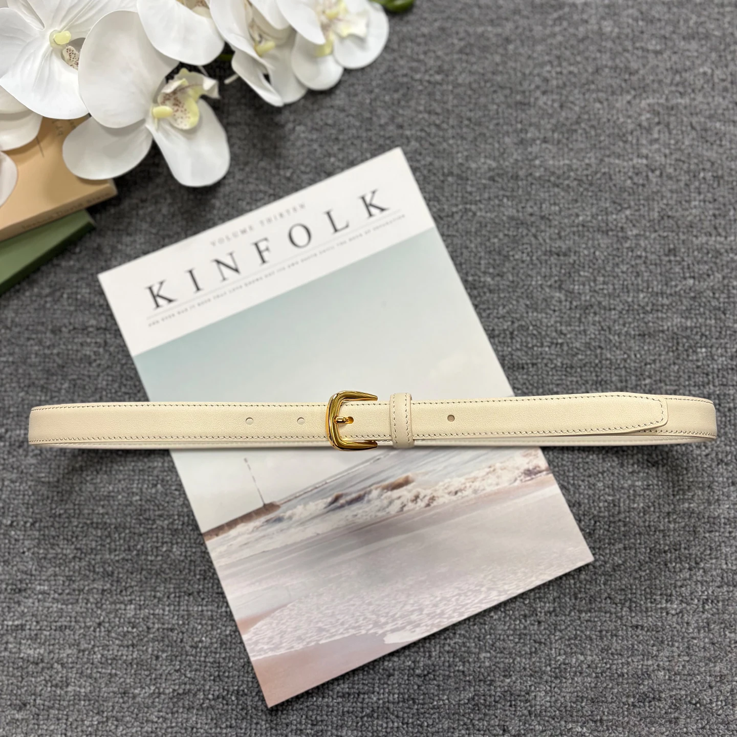 

Retro distressed silver buckle layered cowhide ladies' belt genuine leather slim waistband decorative belt casual pants belt