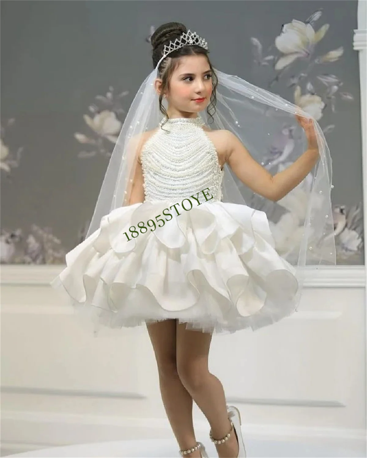 

Custom madFlower Girl Dress Haltar-neck Sparking Pearl Stones with Fluffy Skirt Princess Ball Gown Wedding MiniBridesmaid Party