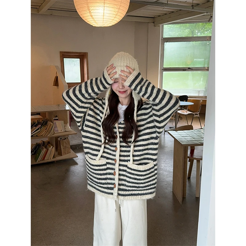 Harajuku Striped Knitted Cardigan Women Fashion Hooded Sweater Outerwears Korean Oversized Knitwears Winter Long Sleeve Jumpers