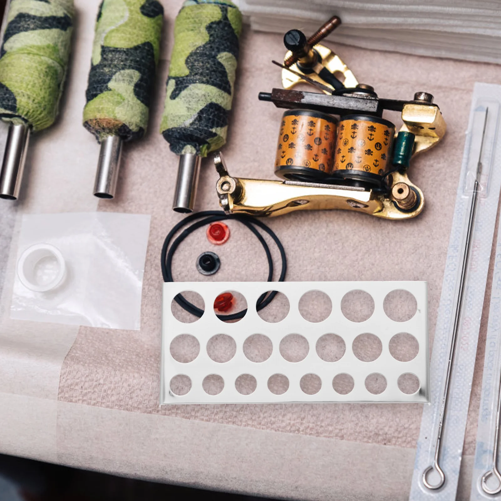 

21-Hole Metal Tattoo Ink Cup Rack Long-Lasting Pigment Stand with Stable Structure Tattoo Accessories for Efficient Workstation