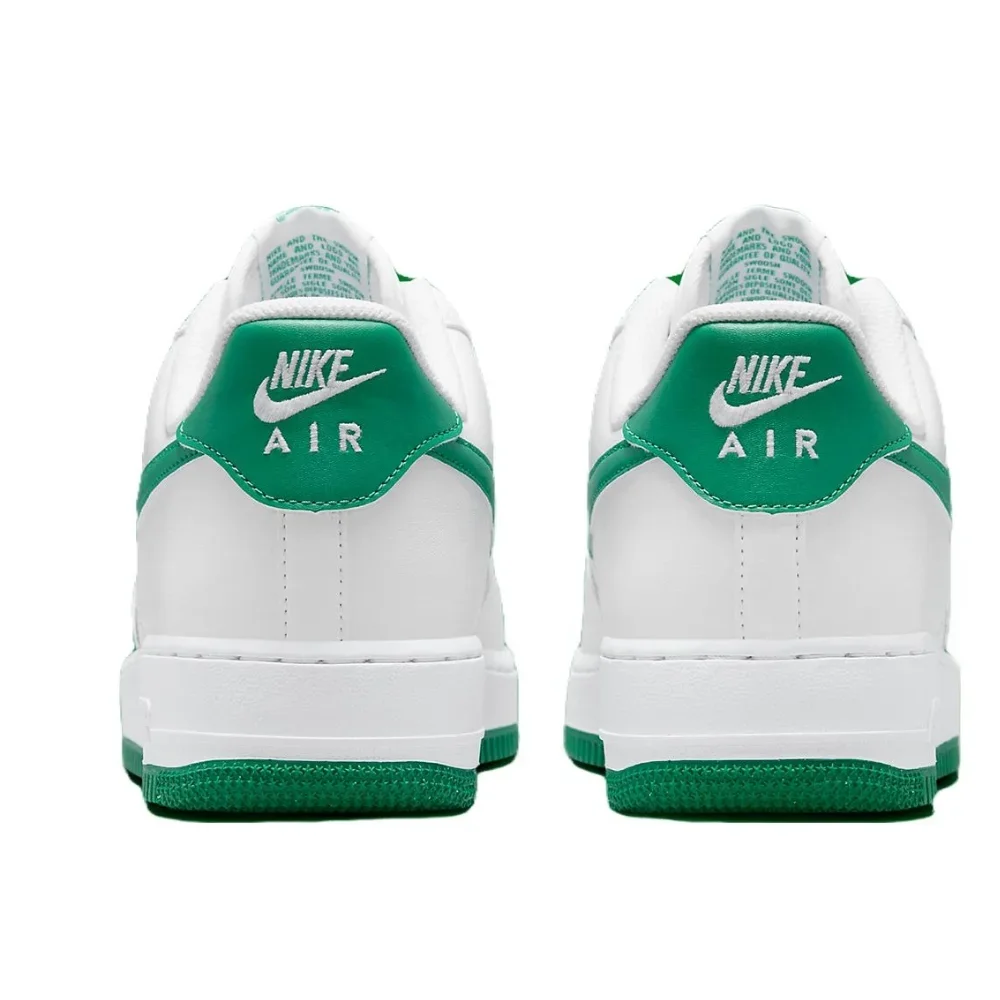 Nike Air Force 1 07 Low Sapatos de tabuleiro masculinos Suporte Conforto Sapatos casuais Tênis acolchoados e leves e respiráveis Branco e verde