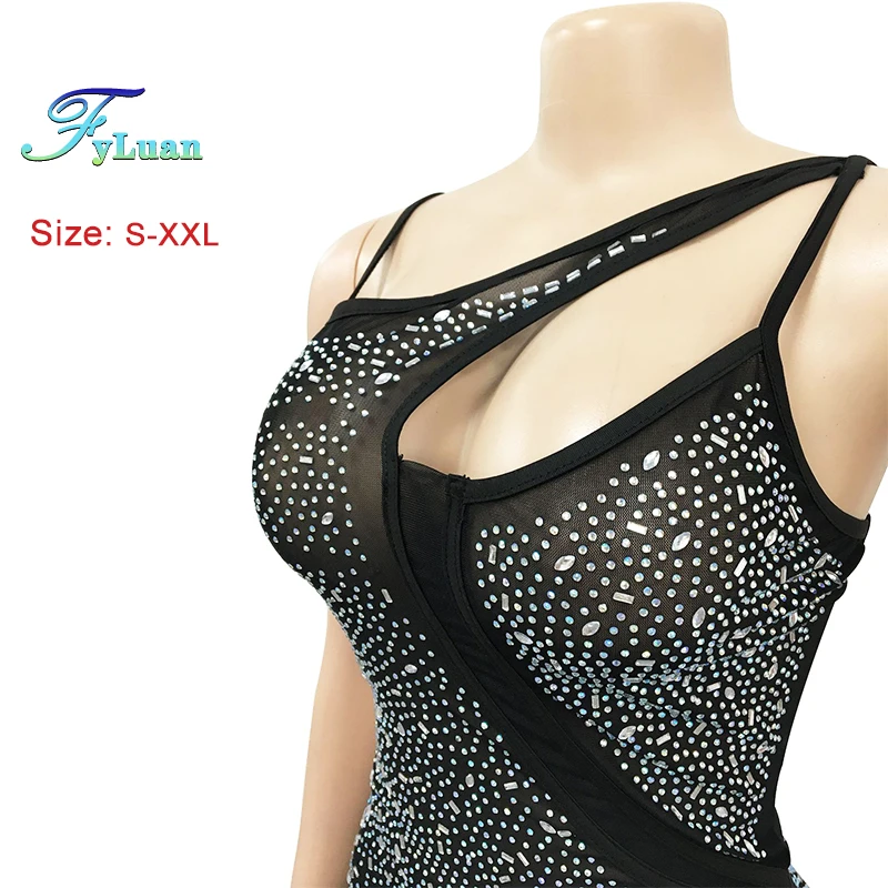 새로운 메쉬를 통해 볼 여성 크리스탈 v 넥 인어 바닥 길이 롱 드레스 기울어 진 어깨 민소매 생일 의상 Night Wea