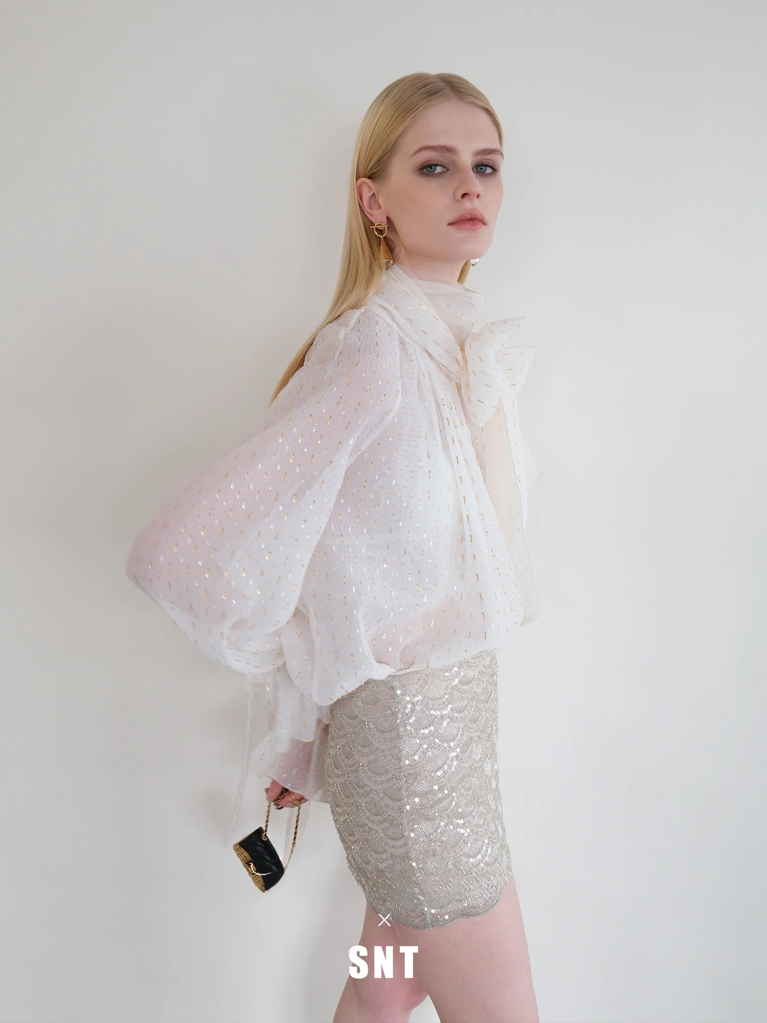 

Женская свободная блузка Dry Fairy T Sle Ultra Large Sa с золотой и серебряной вышивкой Cloud Sea Starlight