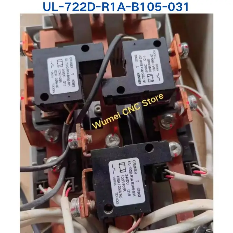 90%new For Contactor UL-722D-R1A-B105-031  UL-721Q-R1A-B032 soft starter 1 piece