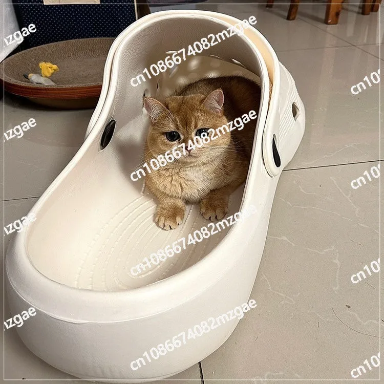 

Giant big slippers toy cat nest hole shoes large hole hole kennel