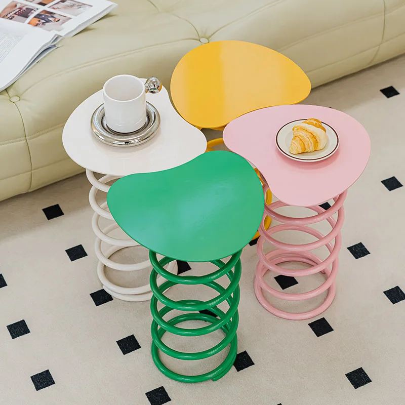 Creative Spring Coffee Tables Metal Auxiliary Furniture Home Living Room Tv Sofa Side Service Table Balcony Small Tea Table