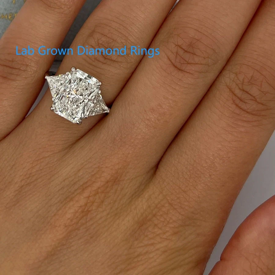 5CT Main Stone DEF VS-VVS IGI CERTIFIED Radiant Cut Three Stone Lab Grown Diamond Engagement Ring Side Trillion Cut Platinum 950