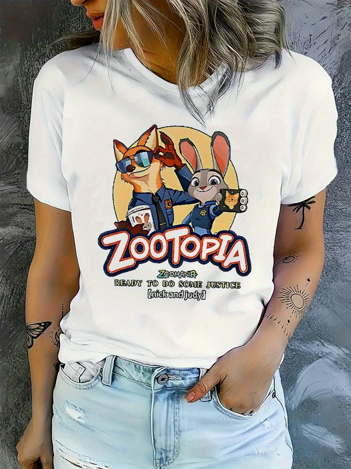 تي شيرت نسائي "Zootopia" مطبوع عليه رسوم كارتونية Judy & Nick - بلوزة كاجوال برقبة دائرية وأكمام قصيرة، متينة قابلة للغسل في الغسالة لربيع وصيف