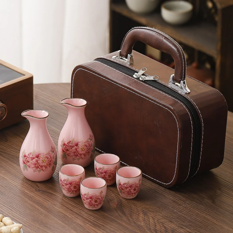 

Ceramic Wine Set Liquor Cup Baijiu Set Traditional Portable Travel Japanese Household Sake Pot Bar Set in Gift Box Leather Bag