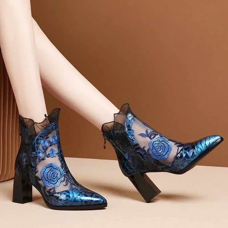 Ethnic Style Retro Lace High Heels Ankle Boots Women Autumn Embroider Pointed Toe Platform Short Boot Thick Heeled Pumps Zapatos