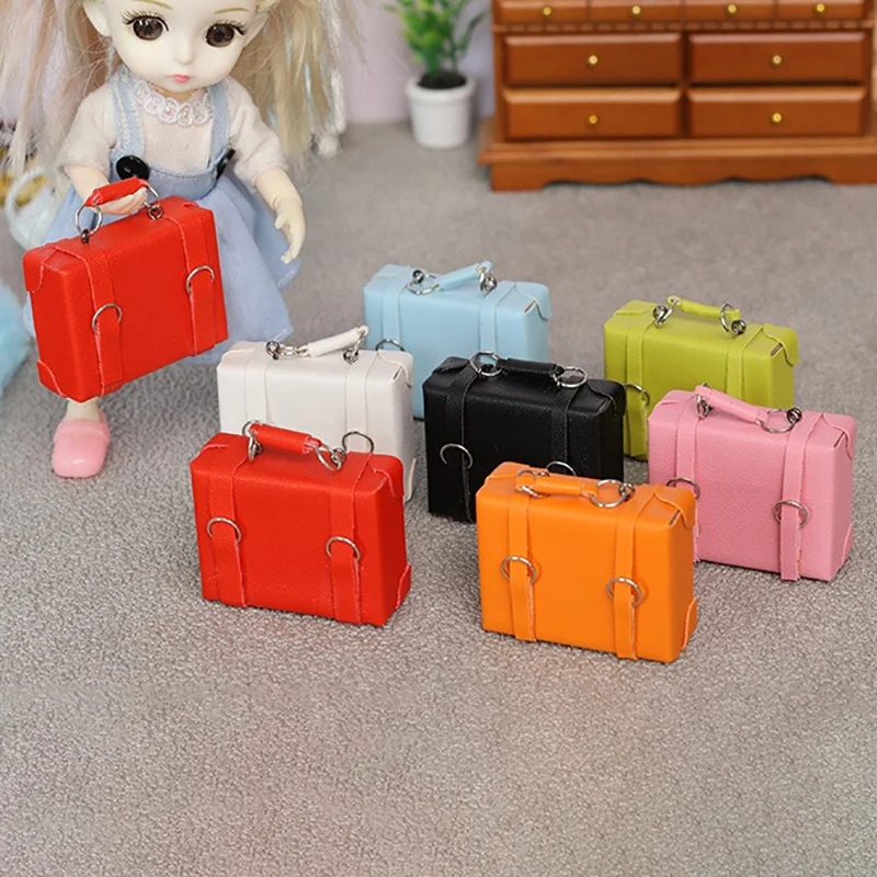 1Pcs Dollhouse Miniature Vintage Suitcase Mini Portable Trunk Leather Luggage Model Dolls Pretend Play Toys Accessories ﻿