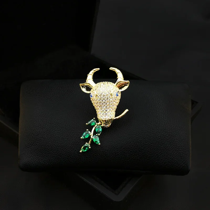 

Little Taurus Brooch Animal Gifts High-End Men Women Zodiac Accessories Cow Pins Fixed Decorative Clothes Neckline Jewelry 3719