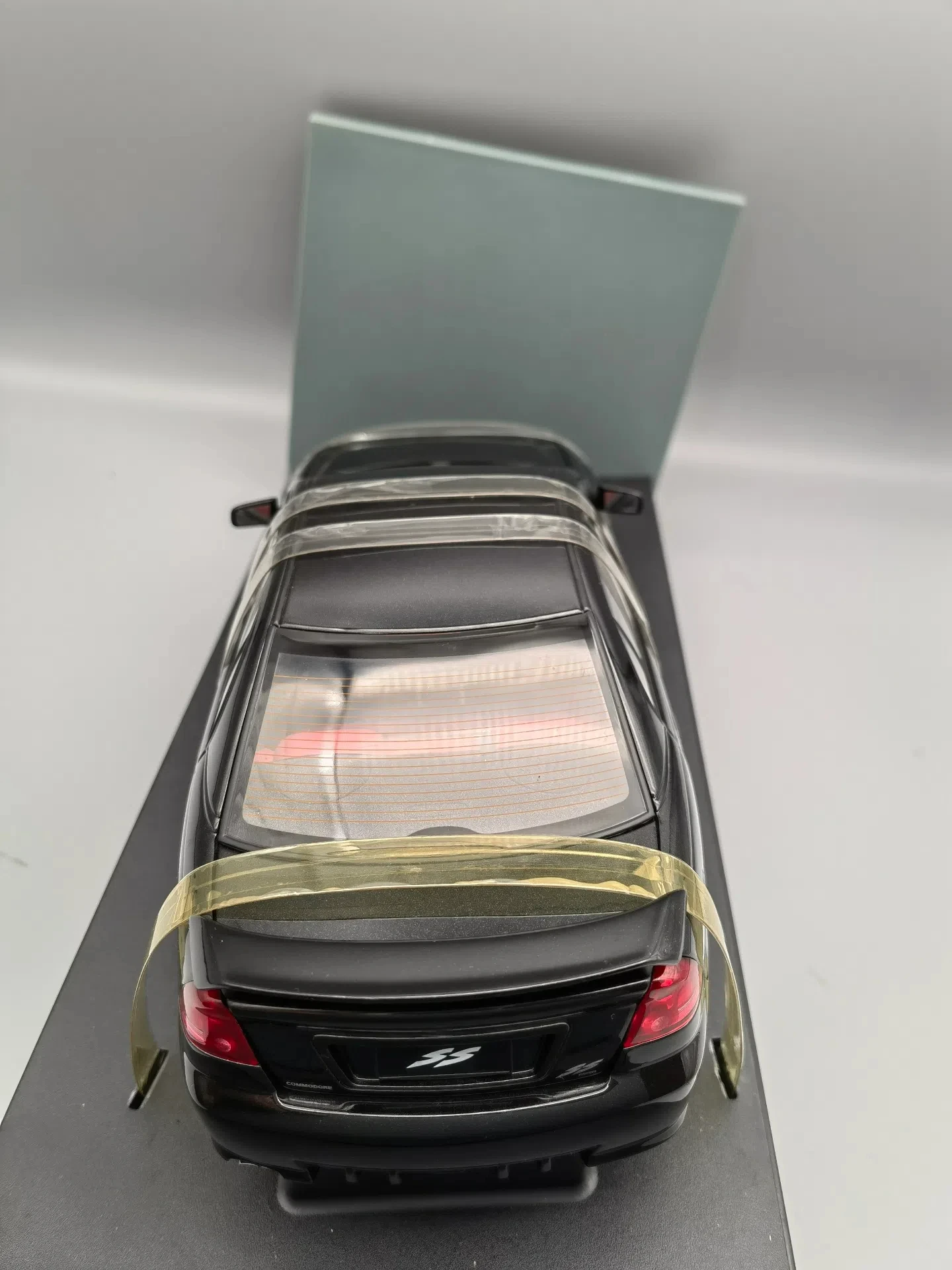 Autoart 1:18 VY COMMODORE SS Simulation Limited Edition All Open Alloy Metal Static Car Model Toy Gift