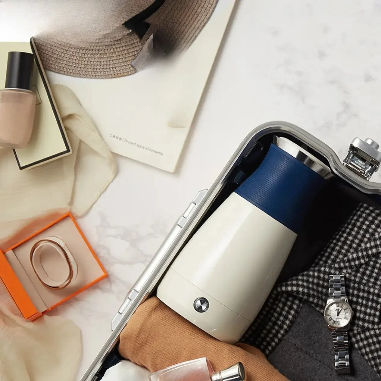 Electric kettle, travel portable electric kettle, accompanying milk brewing tea health thermos cup