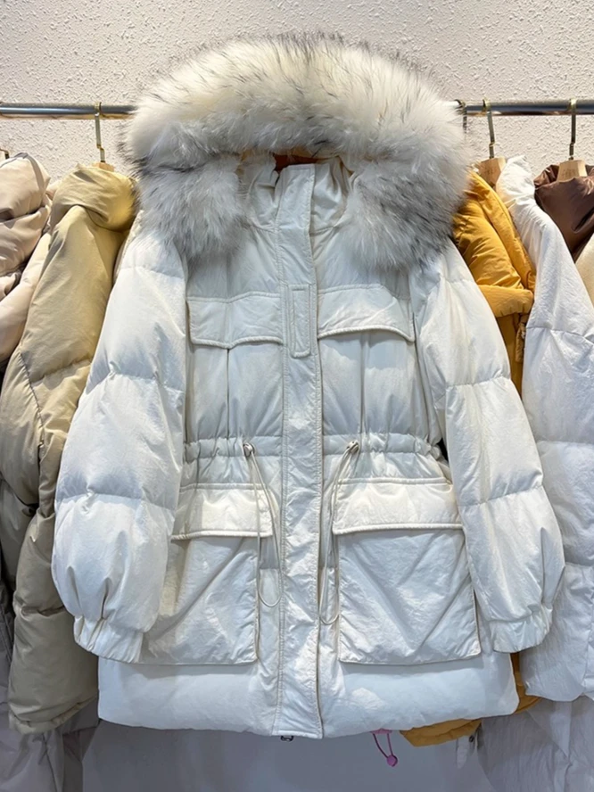 

Новый зимний женский пуховик, пригородная толстовка с капюшоном и ремешком, куртка с волосатым воротником на белом утином пуху