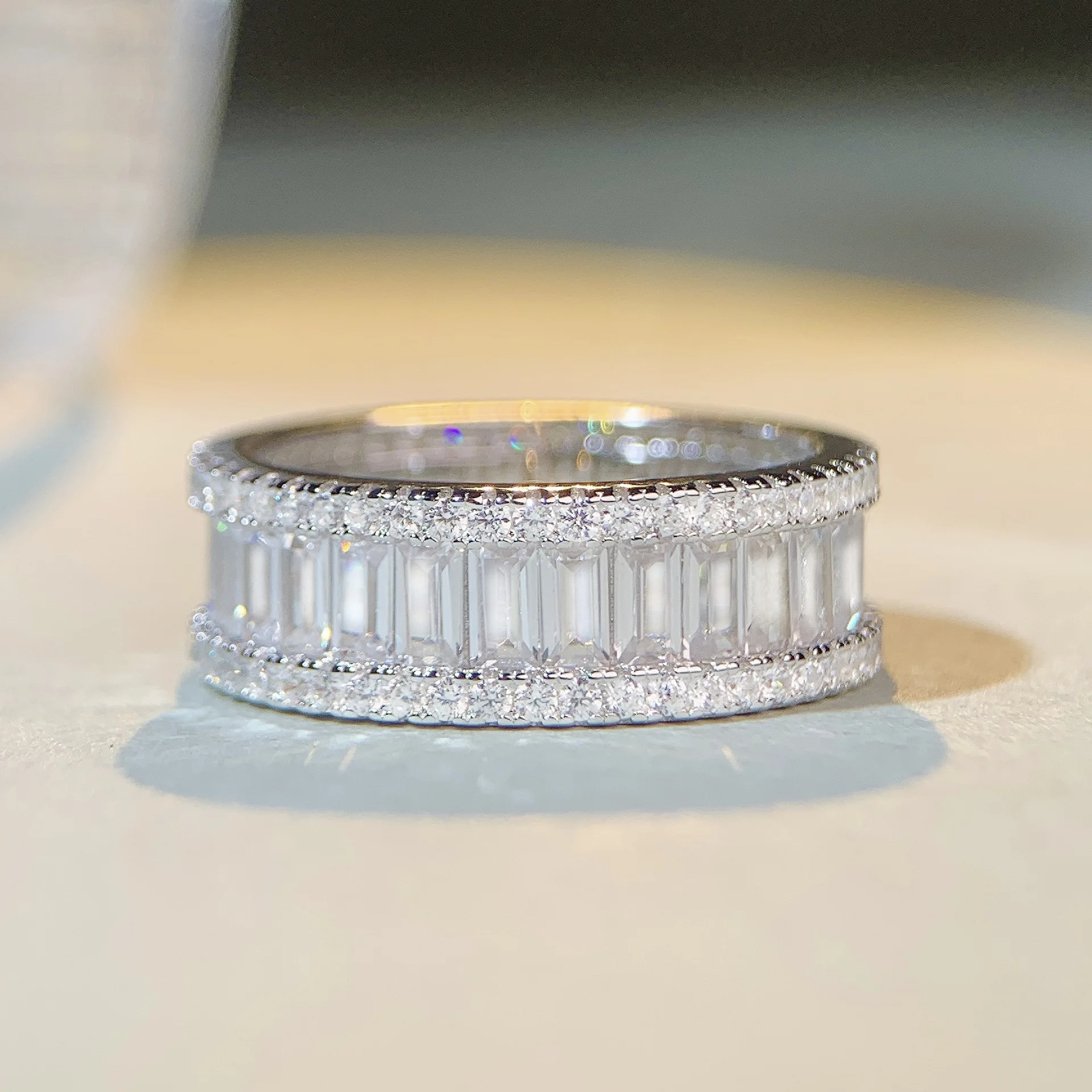 

Кольцо из стерлингового серебра S925 с цирконами и полным бриллиантовым паве, в стиле хип-хоп, персонализированное, на указательный палец, женское, повседневное, качественное ювелирное украшение