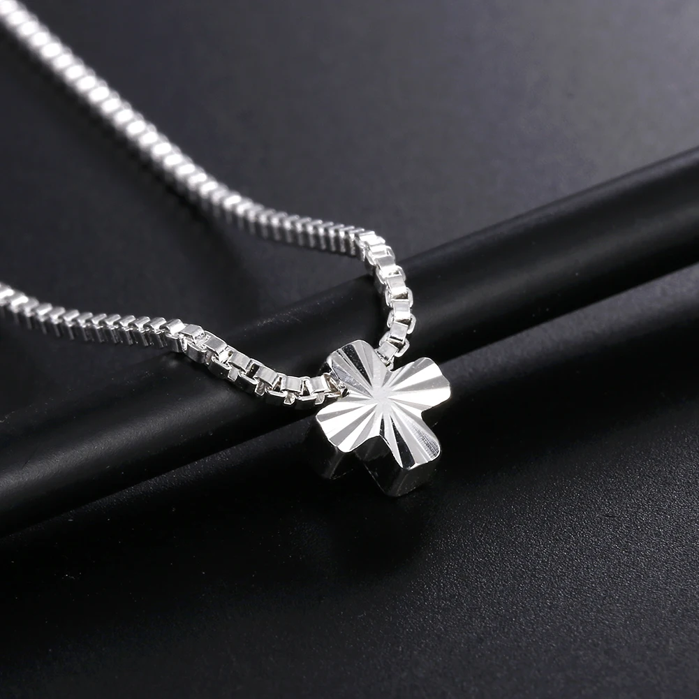 

Japanese and Korean Personalized Jewelry Wedding Party Accessories Cross Necklace Collar Chain Women's Box Sweater Chain