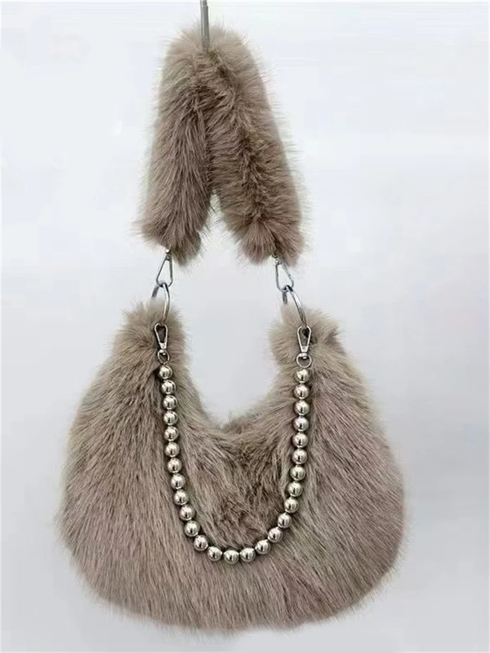 Autumn Winter Furry Shoulder Bag Faux Fox Fur Underarm Bag Women's Fashion Chic Pearl Chain Plush Tote Handbag Ladies Coin Purse