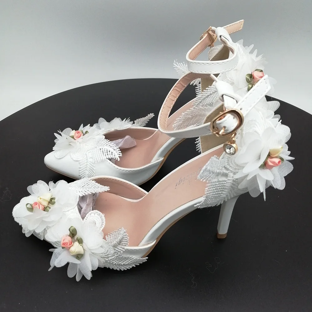 Women's Pointed White Flower Thin Heel Solid Color Viscose Buckle Low Top Fashion Daily Casual Shoes Chaussures Femmes Élégantes