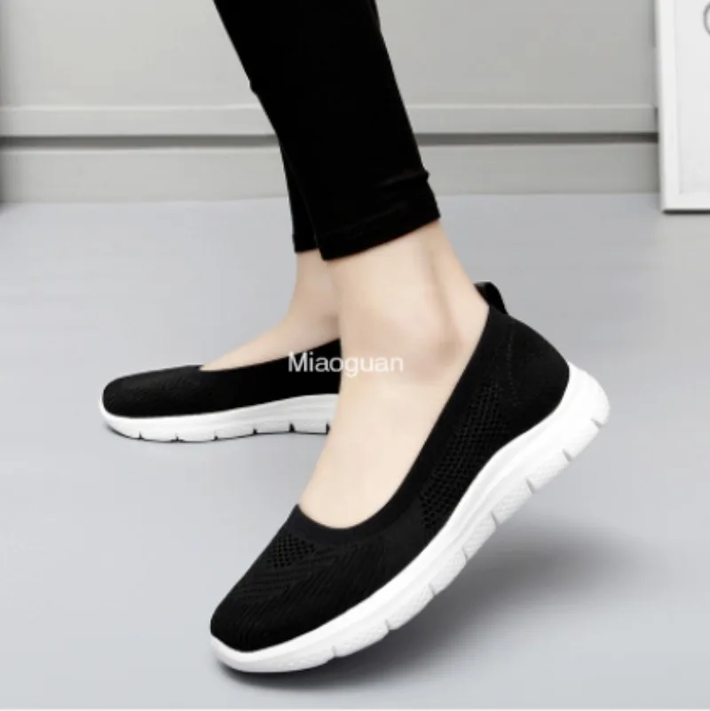 Casual 2023 New Women Sneakers Fashion Socks Shoes White Summer Loafer Knitted Vulcanized Shoes Female Round Head Tenis Feminino