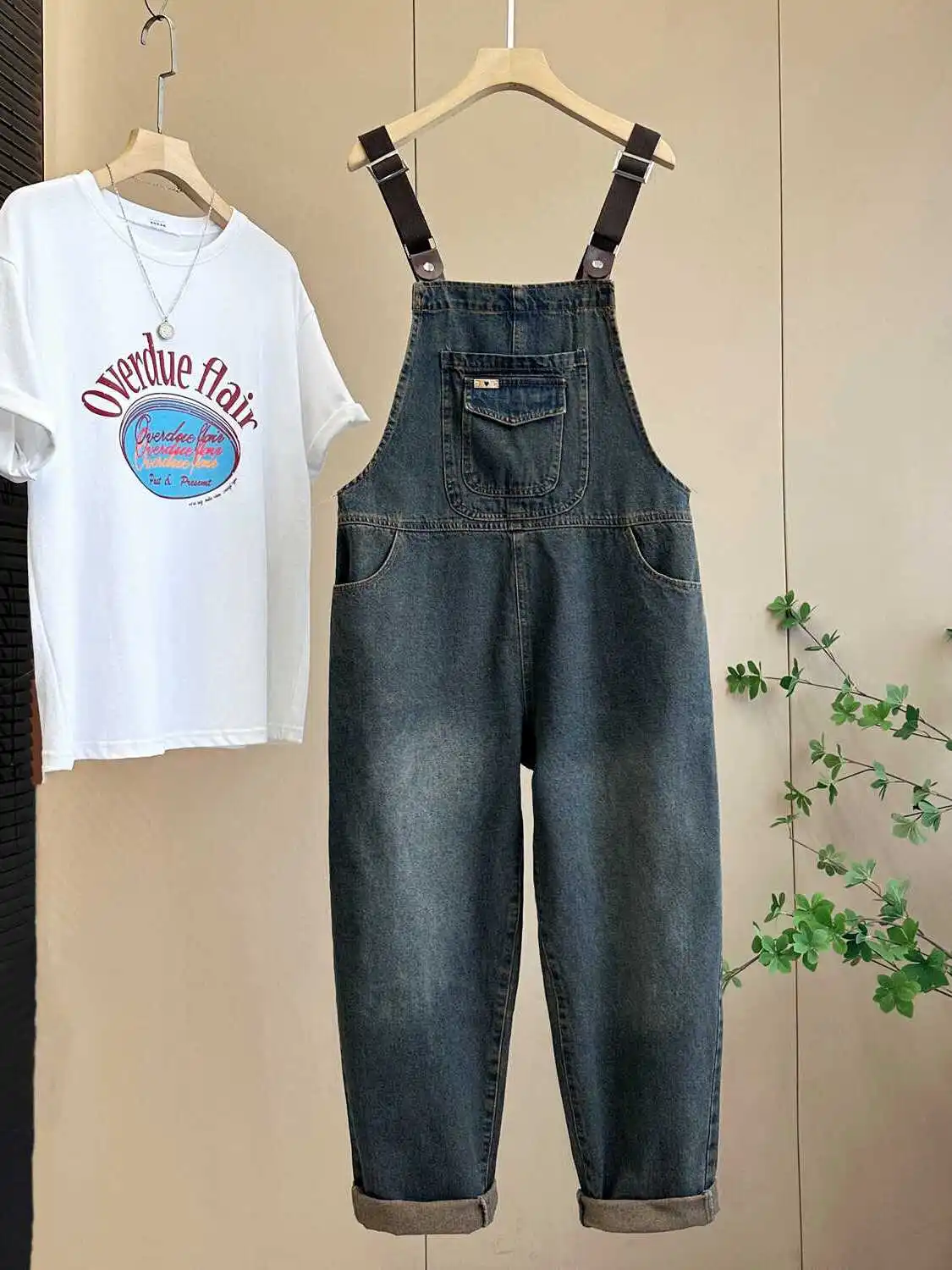 Salopette di jeans retrò Hong Kong Sle Estate da donna Nuova versione coreana Pantaloni interi da lavoro giovanili dimagranti larghi