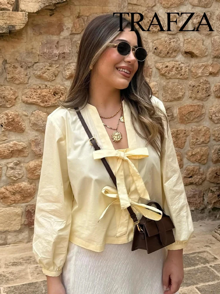 TRAFZA Dames Zomermode Blouses V-hals Strik Veters Poplin Kort Shirt Vrouwelijk Veelzijdig Chic Elegant Casual Vrouw Top