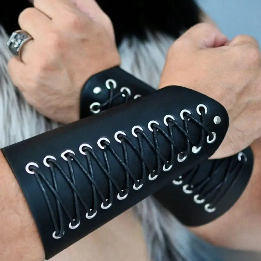 

2pcs Black Lace-Up Viking Wristbands PU Leather Medieval Bracer Arm Guards For Renaissance Faire Halloween Cosplay Costume