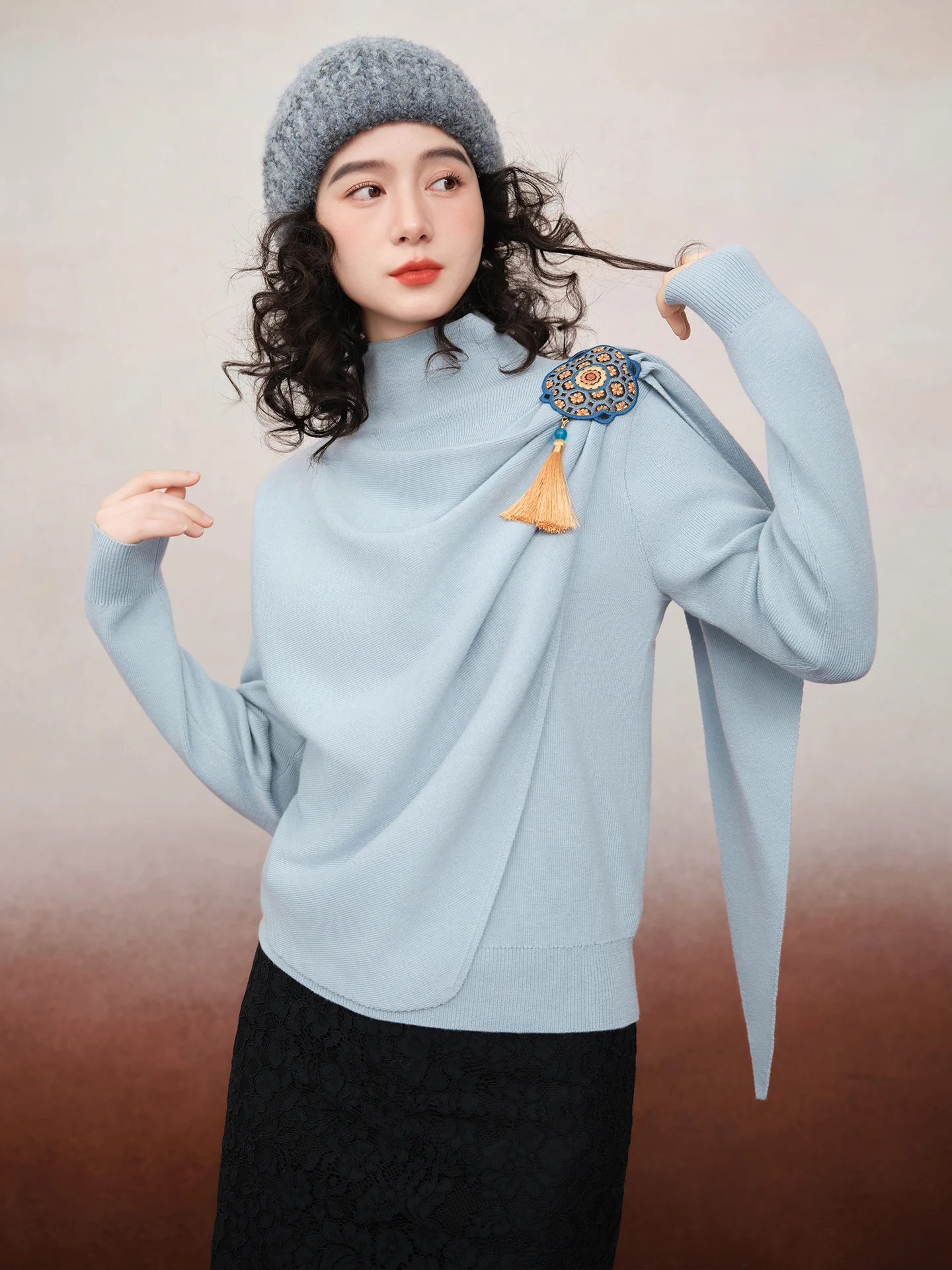 

Оригинальный вязаный свитер Su Luo с высоким воротником, осень-зима, дизайн Sense National Sle, трикотаж с высоким воротником и вышивкой