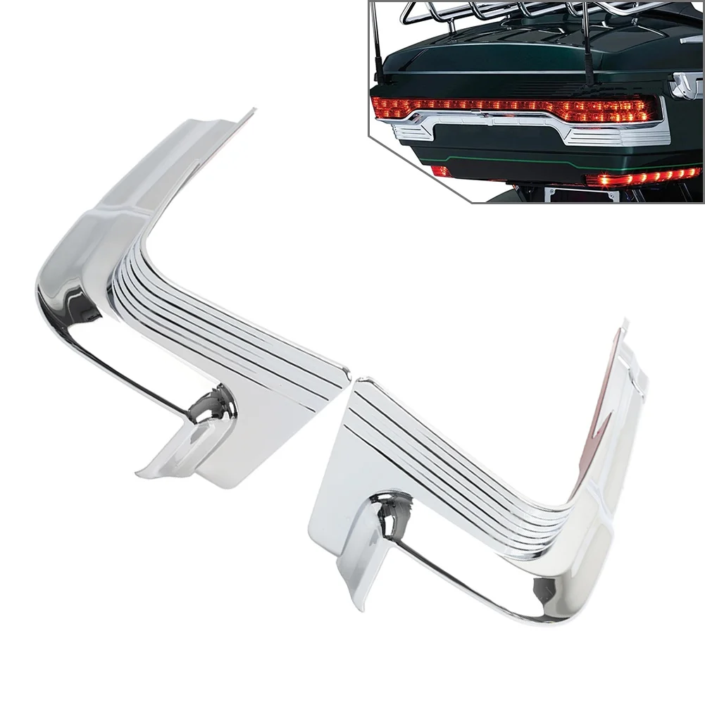 

2Pcs Chrome Motorcycle Rear Trunk Lights Tail Lamp Trim Tri-Line Accents Cover ABS For Harley Electra Glide Ultra Limited FLHTCU